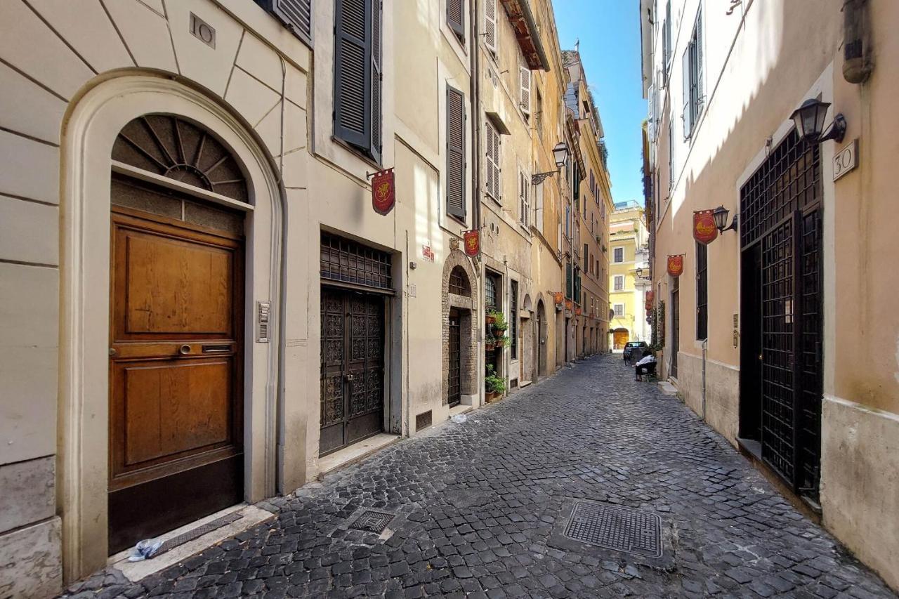 Vicolo Cellini By Halldis Rome Bagian luar foto